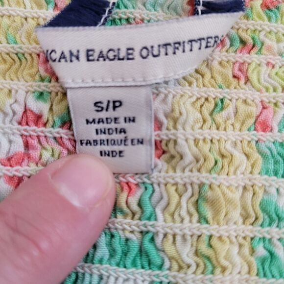 EC AMERICAN EAGLE OUTFITTERS SPAGHETTI STAP FLORAL CROP TOP SZ. S - Picture 3 of 5